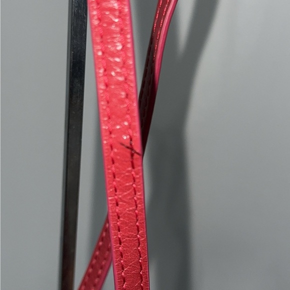 НОВО Jewel Leather Crossbody Bag Cranberry Red Small Bag Purse AUTHENTIC - Picture 9 of 9